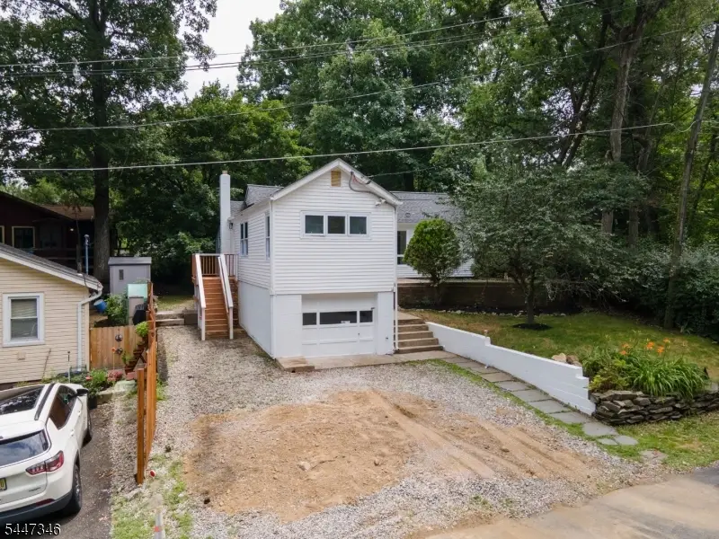 1 Strawberry Point Drive, Byram, NJ 07821 - #2