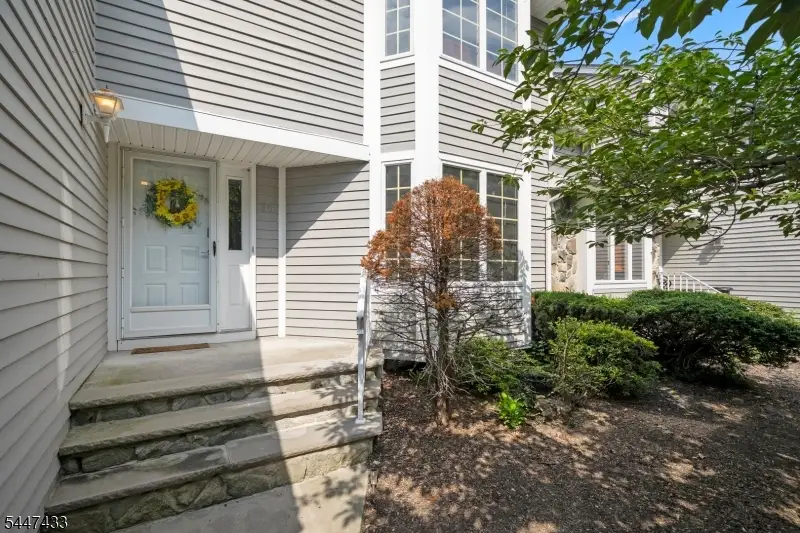 35 Mulford Dr, Wayne, NJ 07470 - #3