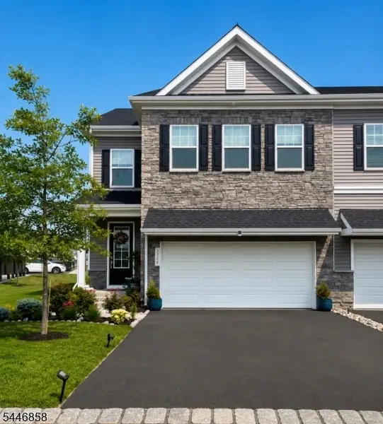 1106 Navigator Ave, Marlboro Twp., NJ 07746