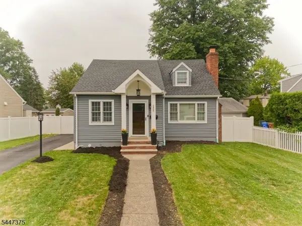 1915 Crescent Pkwy, Linden City, NJ 07036