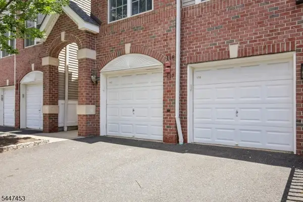 118 Donato Cir, Scotch Plains Twp., NJ 07076