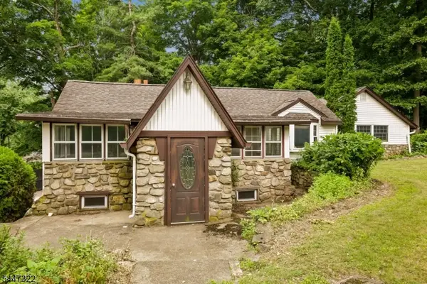 211 Wawayanda Rd, Vernon Twp., NJ 07422