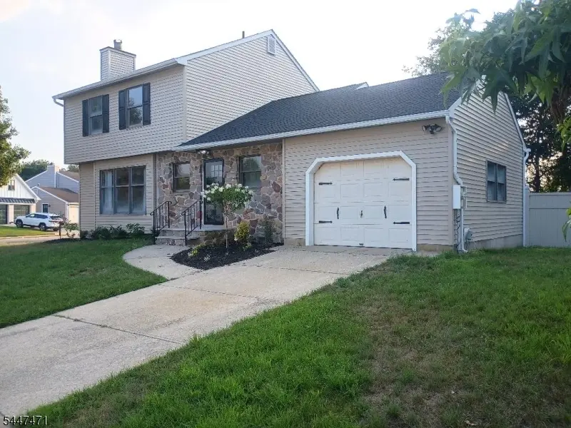 2 Boothbay Dr, Lower, NJ 08204 - #1