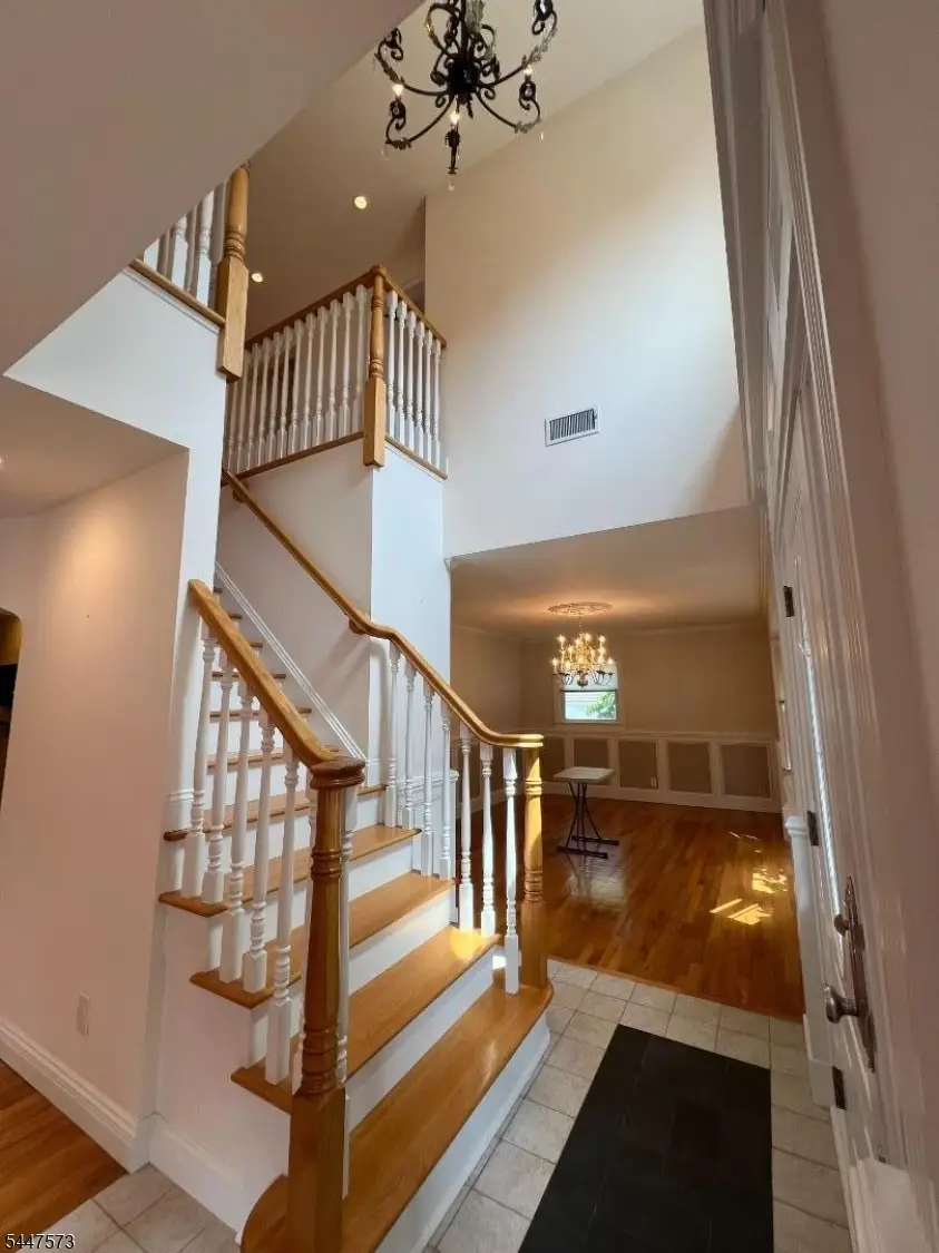 41 Circle Dr, Paramus, NJ 07652 - #3