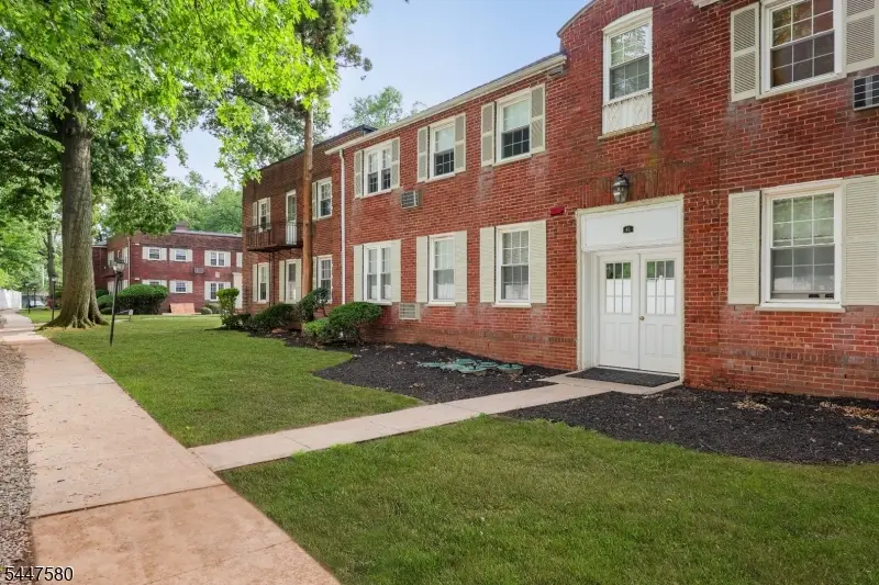 46 F Parkway Village, Cranford, NJ 07016 - #1