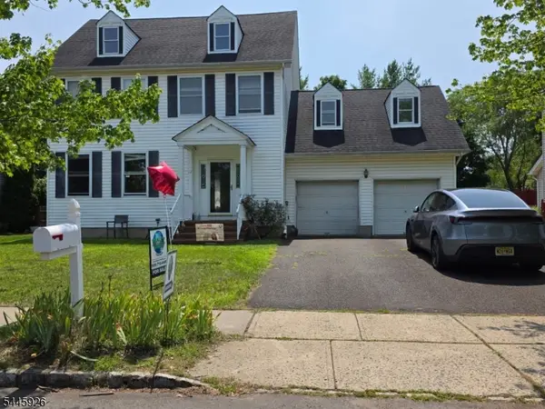 12 Pitcher Way, Hillsborough Twp., NJ 08844