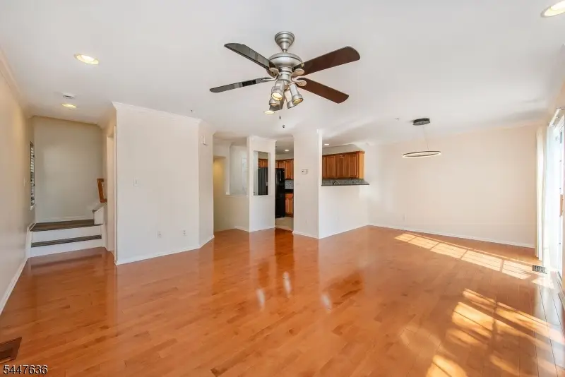 146 Summit Rdg, Pompton Lakes, NJ 07442 - #2