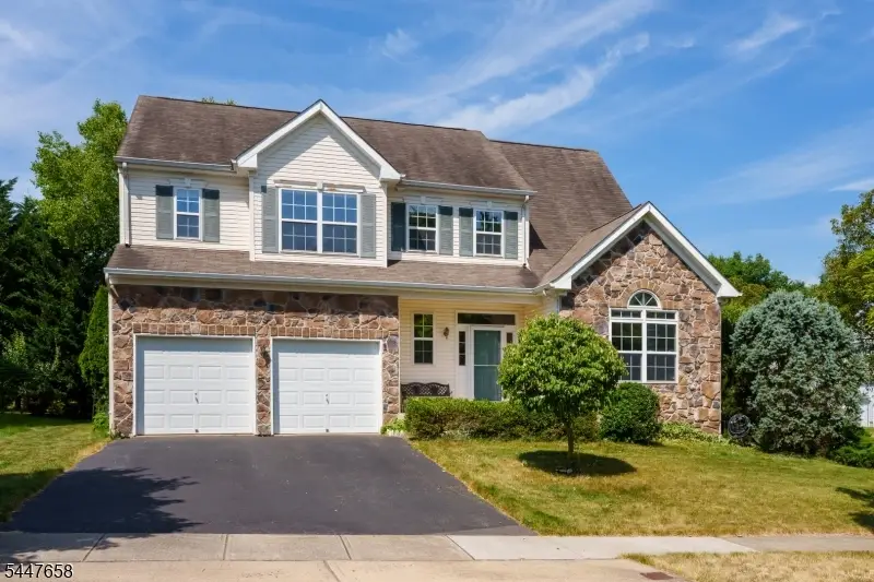 2 Pickering Cir, Montgomery, NJ 08540 - #2