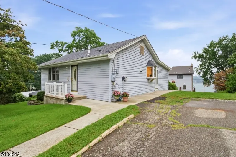 3 King Rd, Landing, NJ 07850 - #1