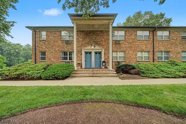 19 Savage Rd A7 #7, Denville Twp., NJ 07834