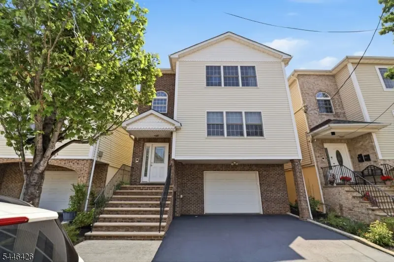 372 Nelson Ave, Elizabeth, NJ 07202 - #1