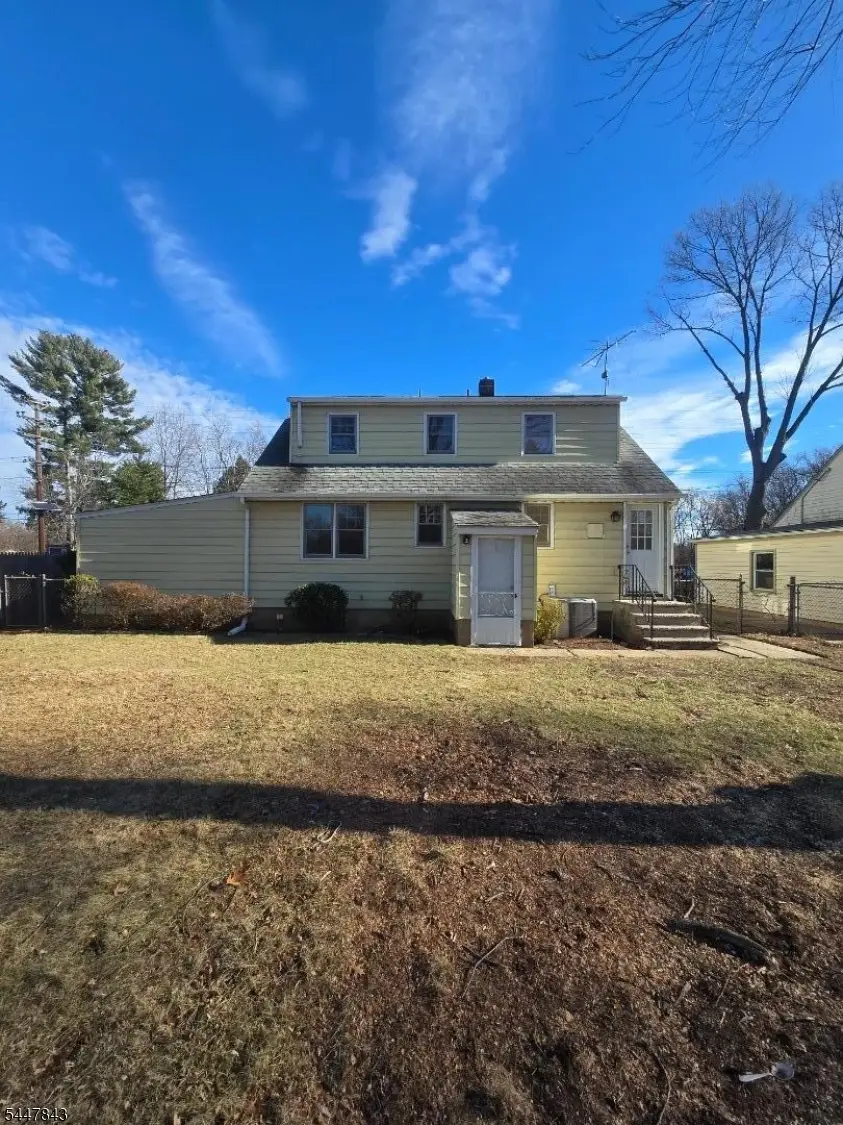 1712 Kenyon Ave, South Plainfield, NJ 07080 - #3
