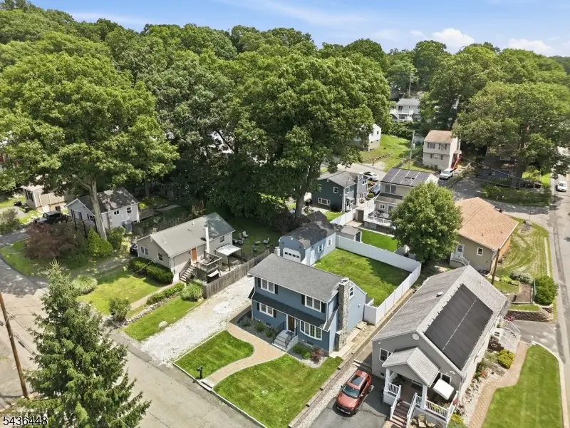 303 W End Ave, Hopatcong, NJ 07843 - #2