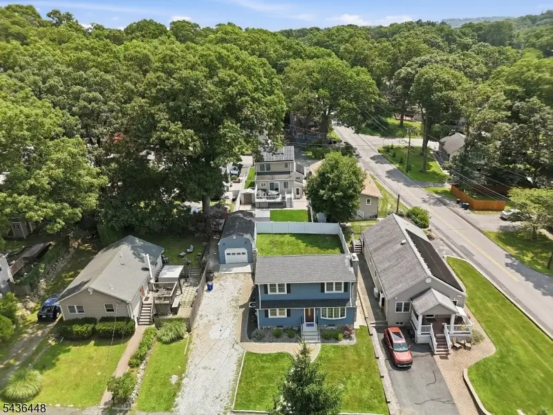 303 W End Ave, Hopatcong, NJ 07843 - #3