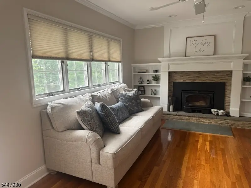 37 Brookdale Rd, Wayne, NJ 07470 - #2