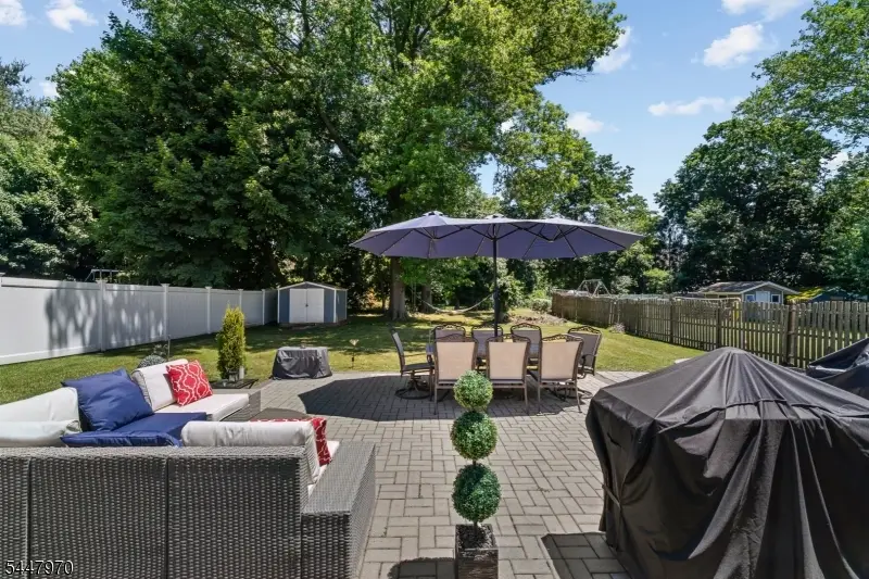 10 Dale Dr, Fairfield, NJ 07004 - #3