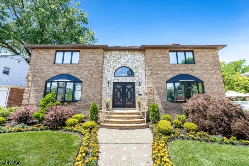 141 Burton Ave, Hasbrouck Heights, NJ 07604 - #1
