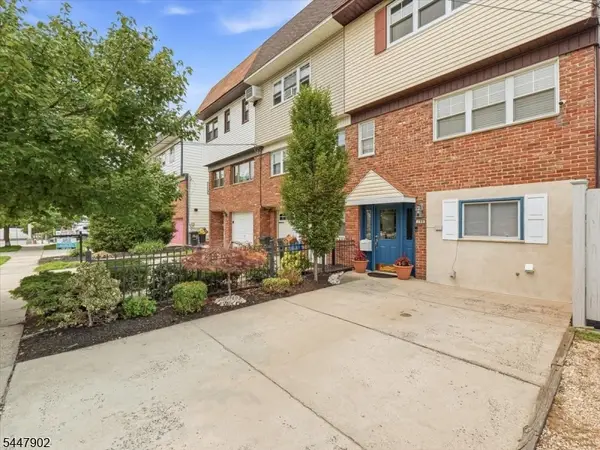 199 Avenue A, Bayonne City, NJ 07002