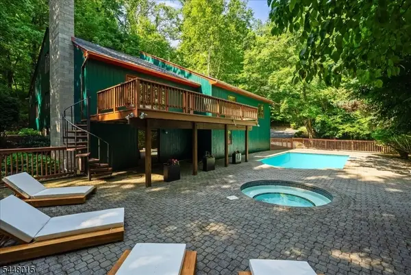 5 Apgar Way, Tewksbury Twp., NJ 08833