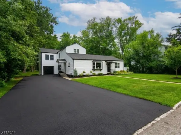 14 Big Piece Rd, Fairfield Twp., NJ 07004