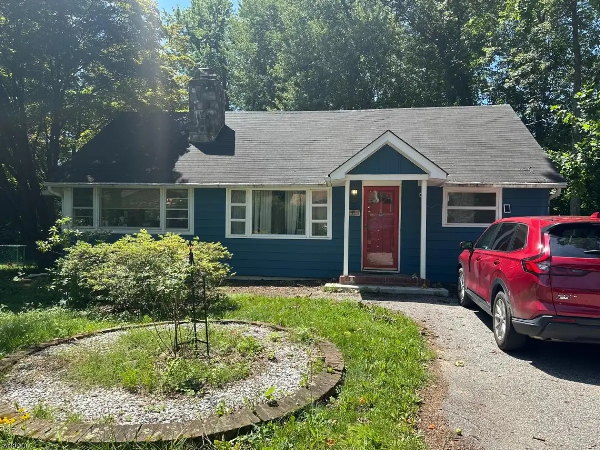 100 Breakneck Rd, Highland Lakes, NJ 07422 - #1