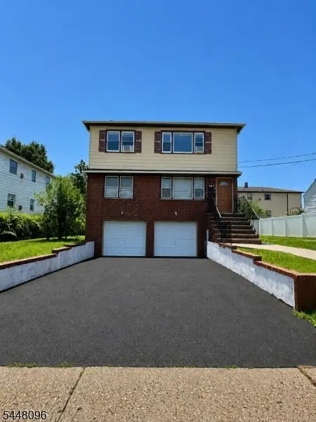 441 W 1st Ave, Roselle, NJ 07203 - #1