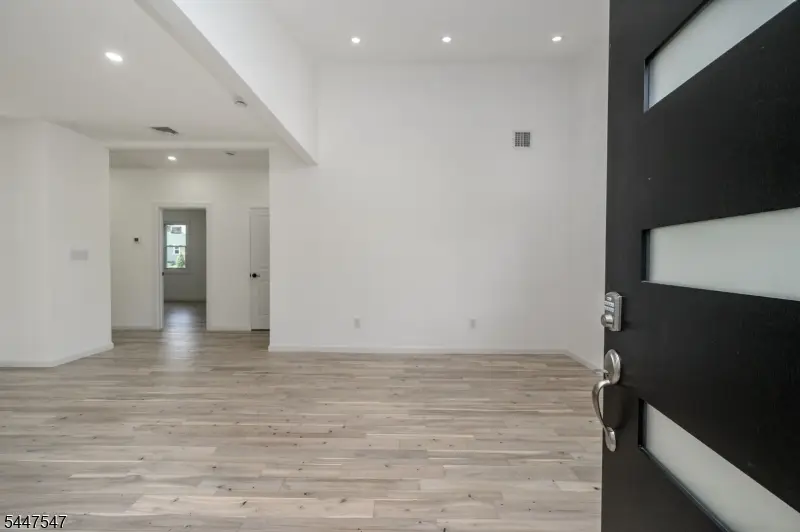 137 Myrtle Ave, Allendale, NJ 07401 - #3