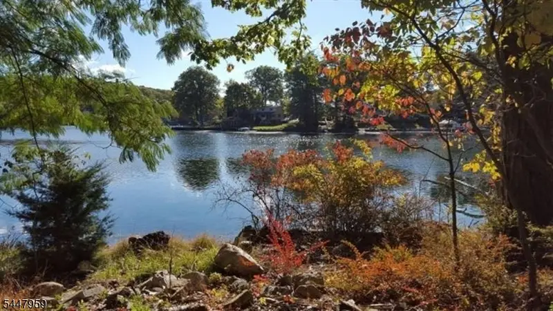 207 Hudson Ave, Hopatcong, NJ 07843 - #1