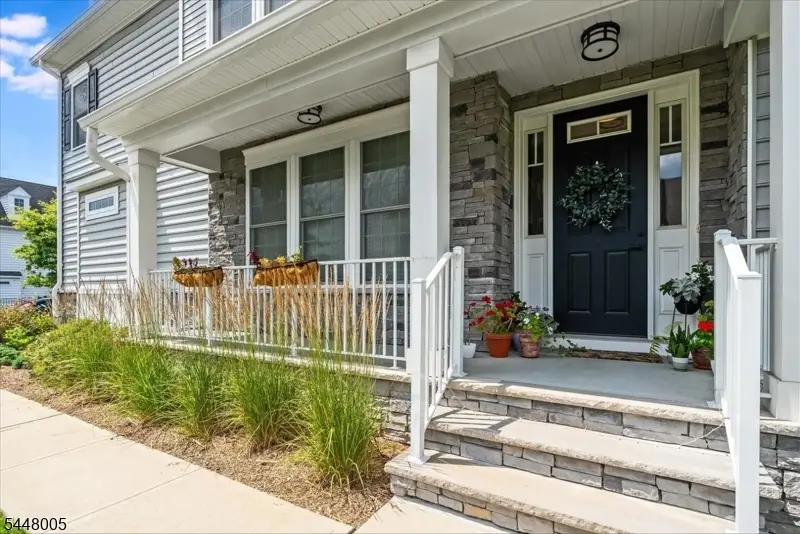20 Juniper Ct, Cedar Grove, NJ 07009 - #2