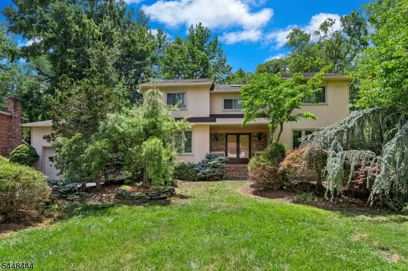 40 Vista Dr, Robertsville, NJ 07751 - #2