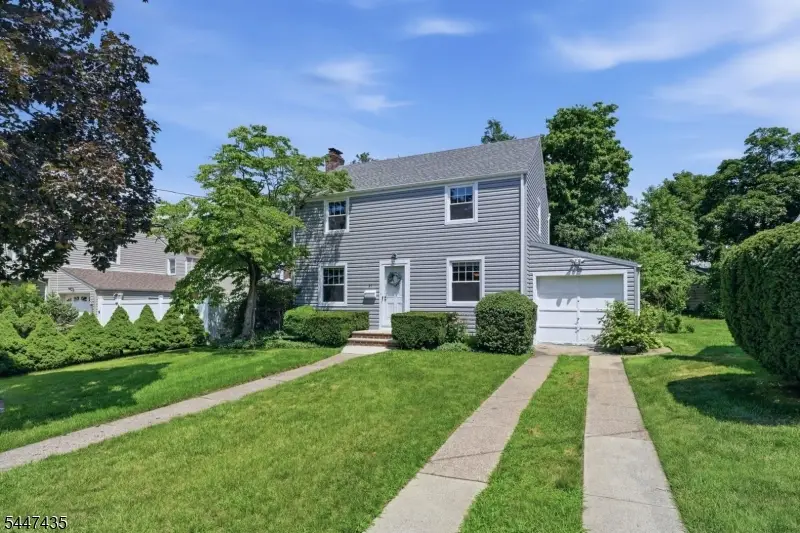 21 Wagner St, Brookdale, NJ 07003 - #1