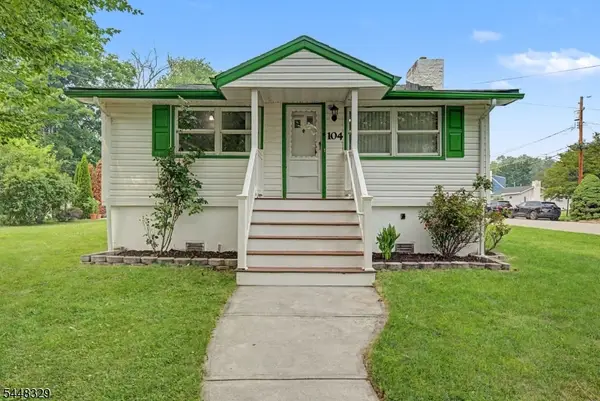 104 Lake Shore Dr, Parsippany-Troy Hills Twp., NJ 07034