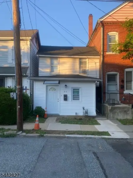 371 Lincoln St, Phillipsburg, NJ 08865 - #1