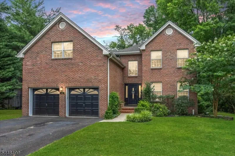 18 Jacobs Ln, Scotch Plains, NJ 07076 - #1