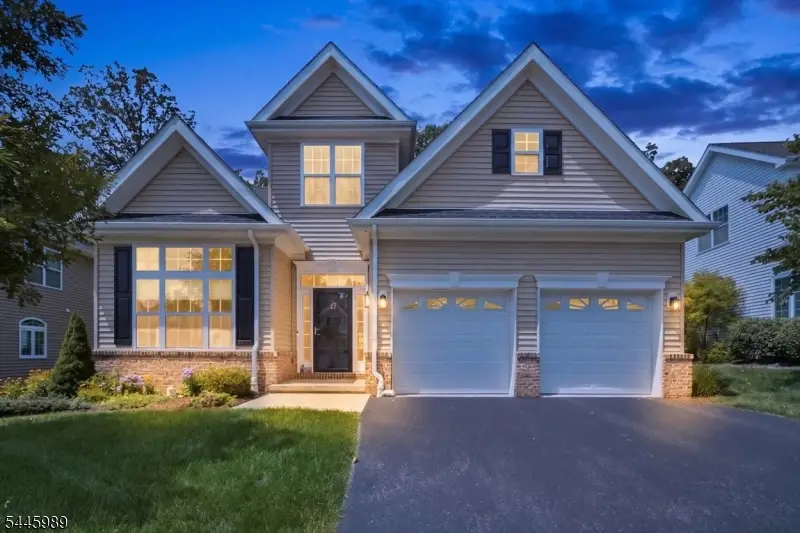 27 Harrison Way, Mount Arlington, NJ 07856 - #1