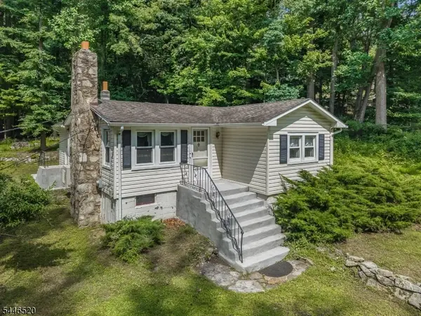 60 Fine Road, High Bridge Boro, NJ 08829