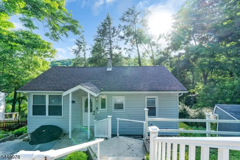 69 Roosevelt Ave, Jefferson, NJ 07438 - #3