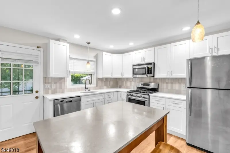 50 Leslie St, East Orange, NJ 07017 - #1