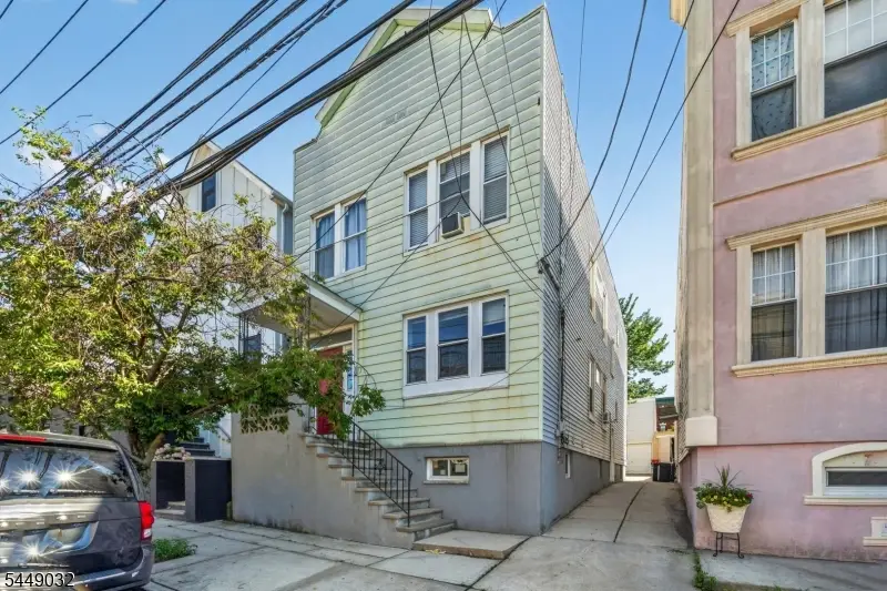 1115 22nd St, North Bergen, NJ 07047 - #1