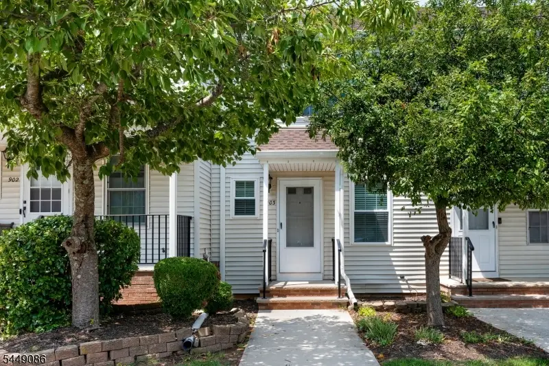 903 Wetherburn Ct, Flemington, NJ 08822 - #1