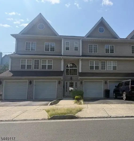20 Mountain Ave #4, Paterson, NJ 07501 - #1