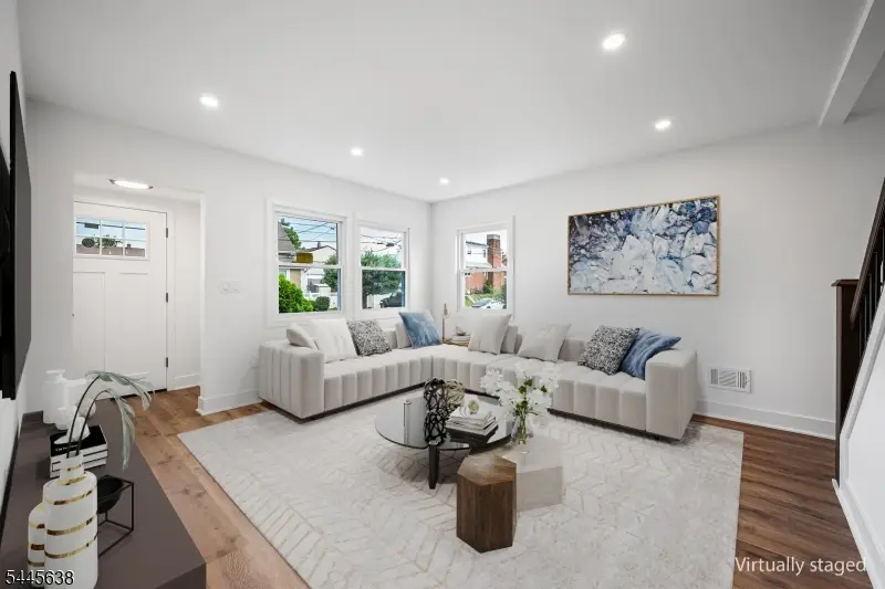 15 Dunkerly St, Totowa, NJ 07512 - #1