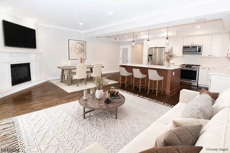14 Clover Ct, Berkeley Heights, NJ 07922 - #1