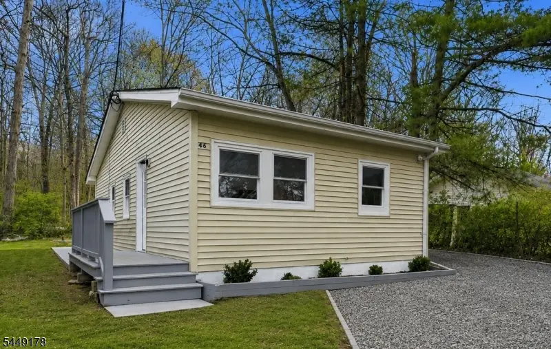 46 Wildwood Rd, Oak Ridge, NJ 07438 - #1