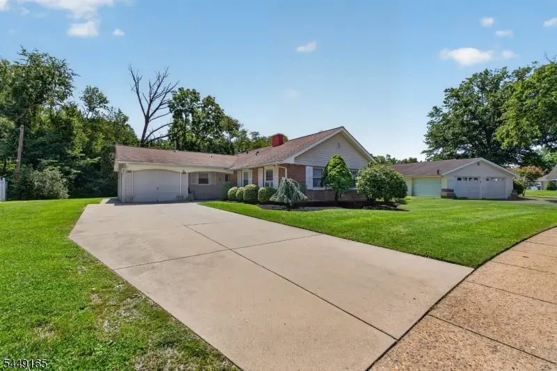 6 Meadowbrook Pl, Willingboro, NJ 08046 - #1