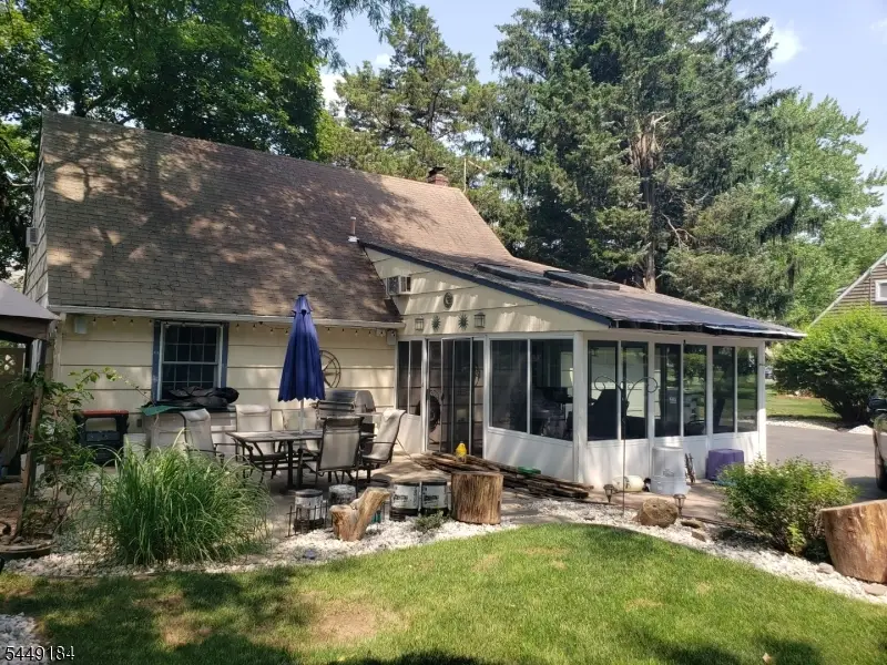 822 Mountain Ave, Martinsville, NJ 08807 - #1