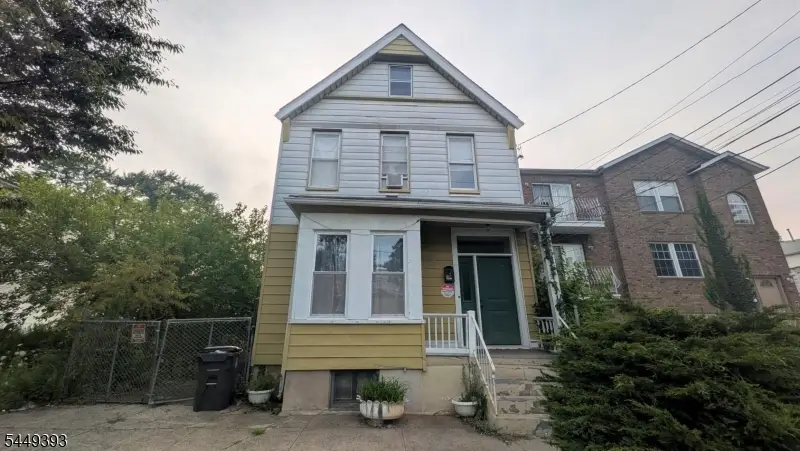 277 S 9th St, Newark, NJ 07103 - #1