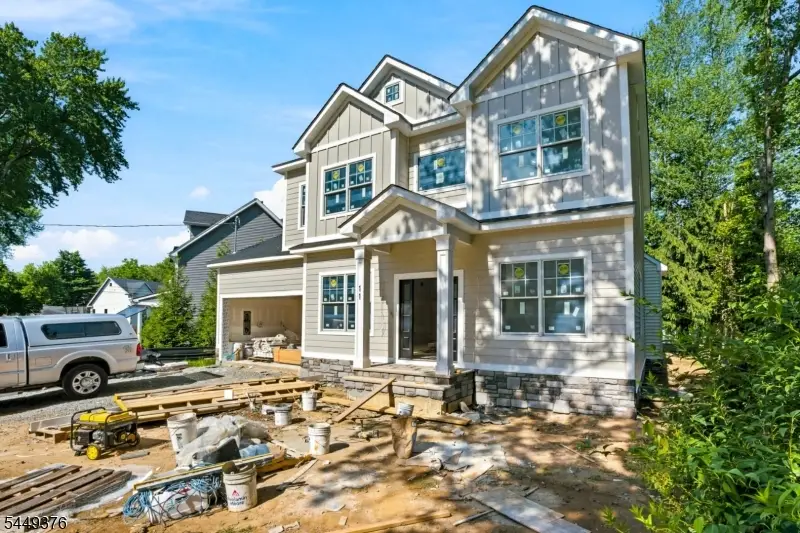 11 Maplewood Dr, Livingston, NJ 07039 - #3