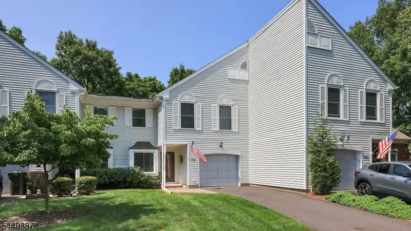 851 Princeton Ct, Neshanic Station, NJ 08853 - #1