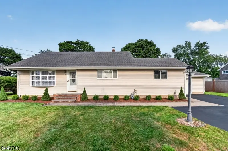 10 Frances Rd, Lincoln Park, NJ 07035 - #1
